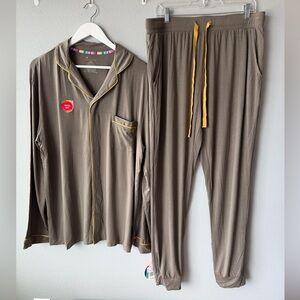 Magnetic Me taupe grey modal magnetic long sleeve pants pajama set Men’s L NWT